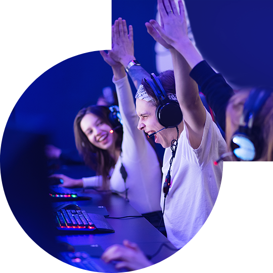 非凡娱乐独家双向驱动技术<br>让电竞玩家尽情享受极致高速快感